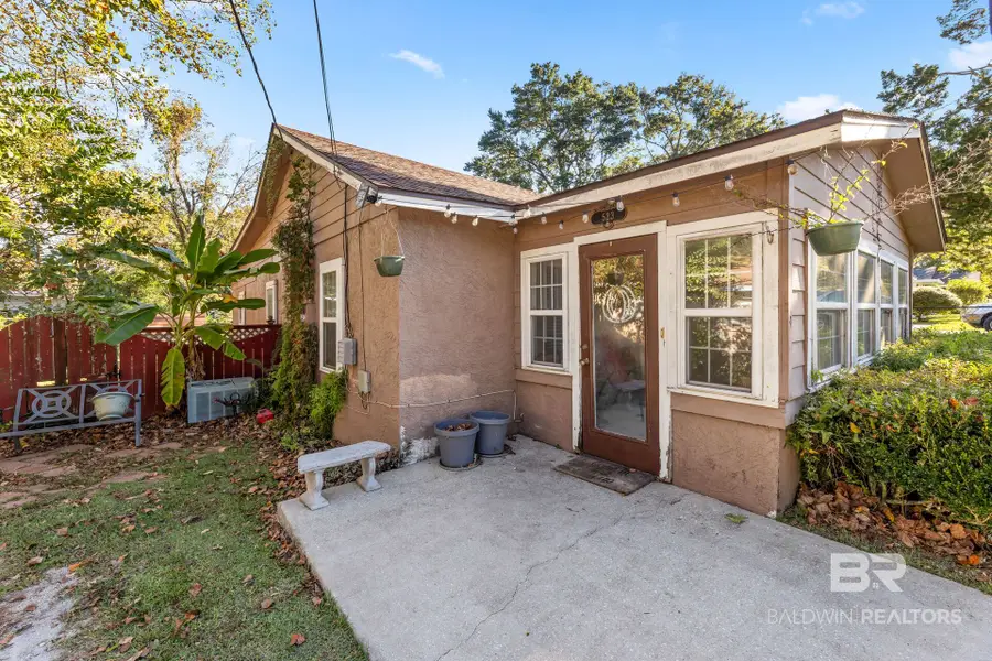 523 Gayfer Avenue, Fairhope, AL 36532 - #3