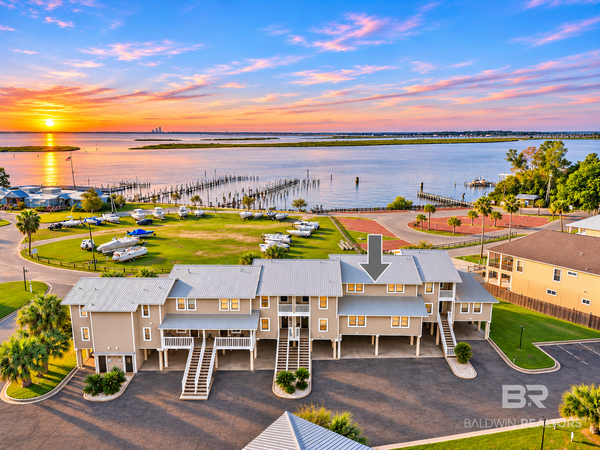 6 Yacht Club Drive #APT 103E, Daphne, AL 36526
