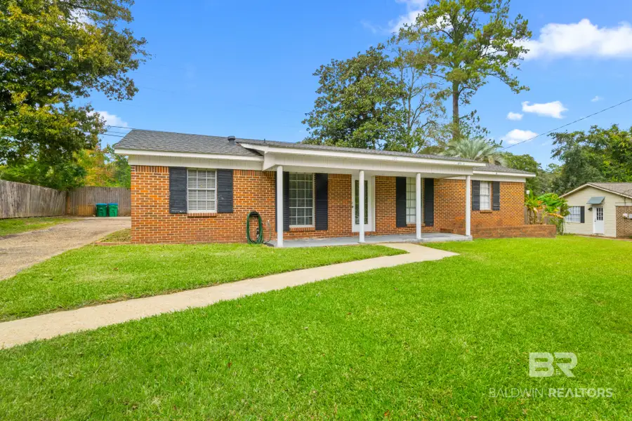107 Sara Avenue, Spanish Fort, AL 36527 - #3