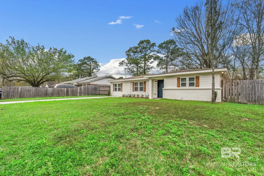 2660 Hollybrook Drive, Mobile, AL 36605 - #2