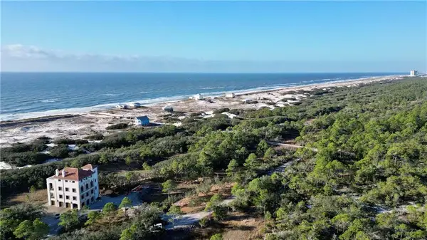 123 Kelly Lane, Gulf Shores, AL 36542