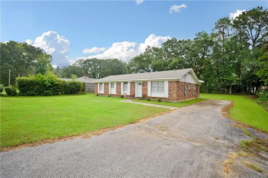 711 Ann Street, Saraland, AL 36571 - Image #2