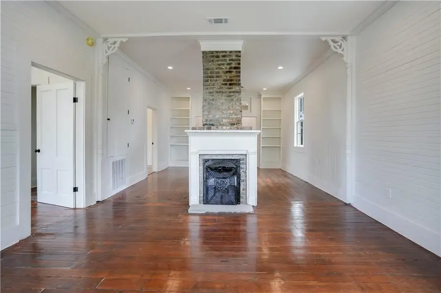 259 Dearborn Street N, Mobile, AL 36603 - Image #2