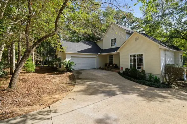 150 Lakeview Loop, Daphne, AL 36526