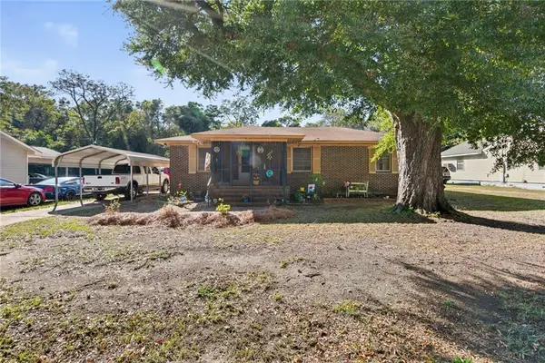 9 Grove Lane, Selma, AL 36701