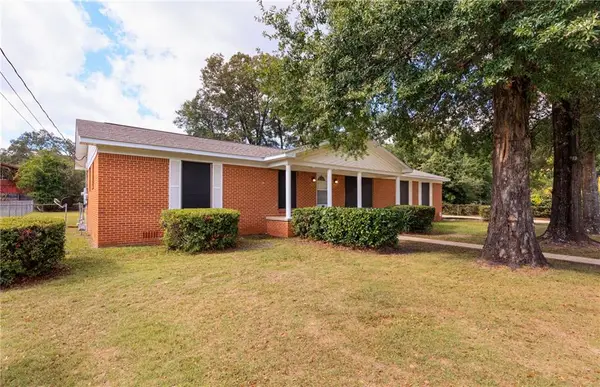 129 Lafayette Drive, Saraland, AL 36571