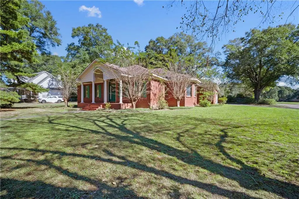 2870 Crabtree Court, Mobile, AL 36618 - Image #1