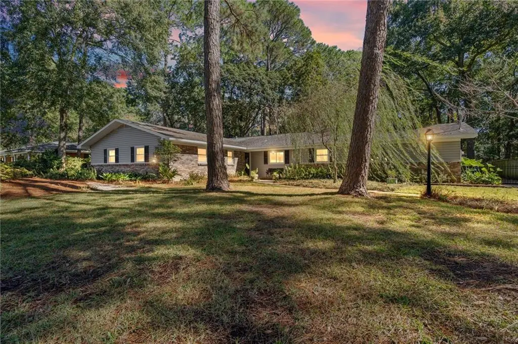 109 Conway Drive W, Mobile, AL 36608 - Image #1
