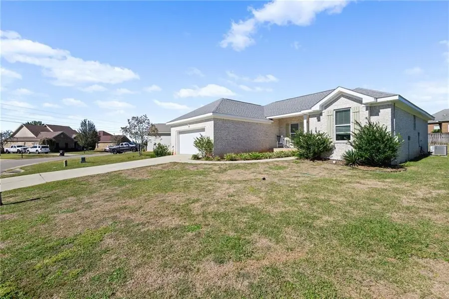 350 Allison Court, Mobile, AL 36608 - Image #3