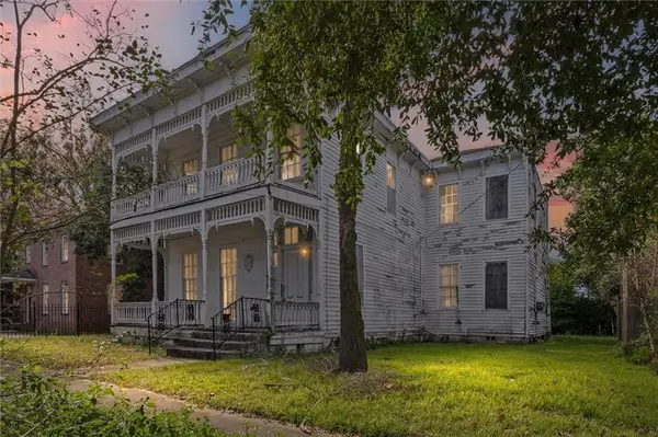 307 N Jackson Street, Mobile, AL 36603