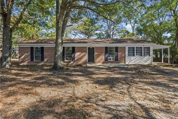 4651 Emerald Drive W, Mobile, AL 36619
