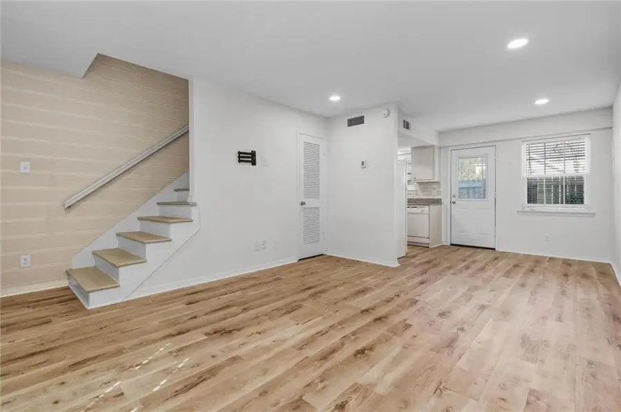 126 Du Rhu Drive #C, Mobile, AL 36608 - Image #2