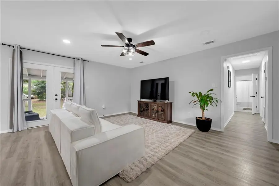 5623 Holden Drive, Mobile, AL 36619 - Image #3