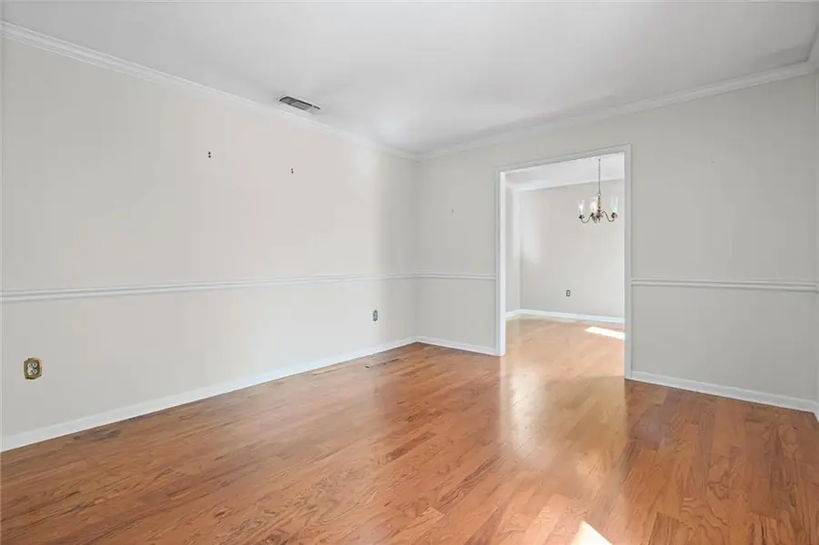 6300 Christopher Drive N, Mobile, AL 36609 - Image #2