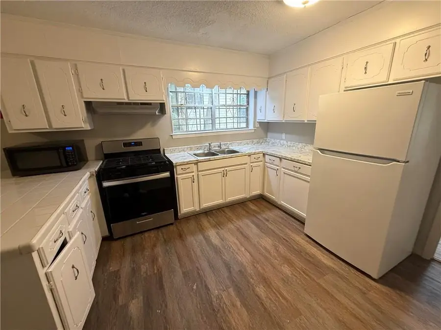 1454 Delusser Street, Mobile, AL 36603 - Image #3