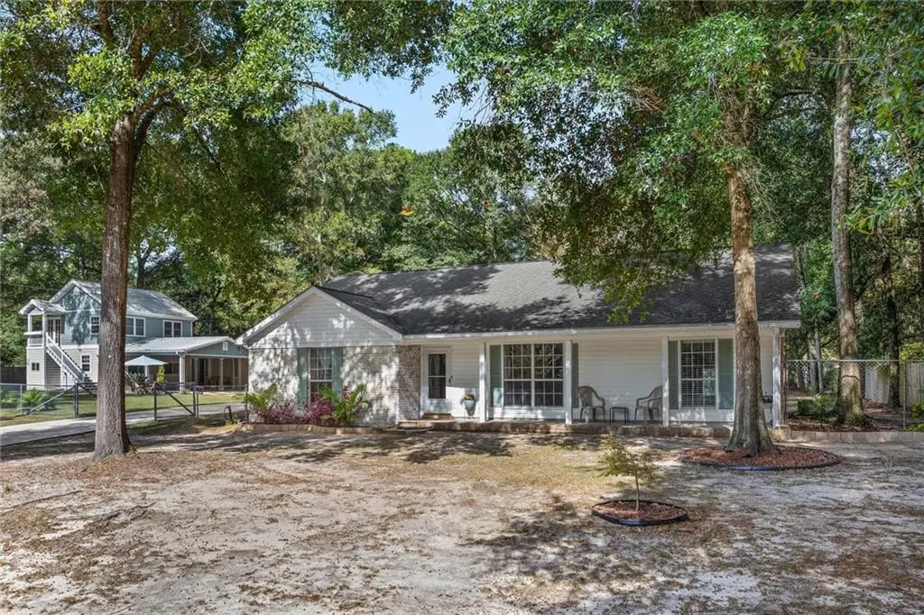 6970 Laverne Drive S, Mobile, AL 36618 - Image #1