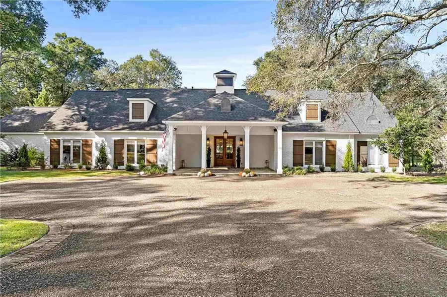 18247 Woodland Drive, Fairhope, AL 36532 - Image #3