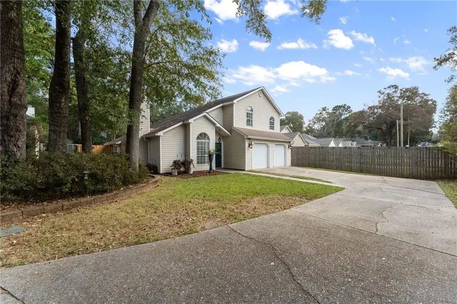 871 W Briar Court, Mobile, AL 36609 - Image #3