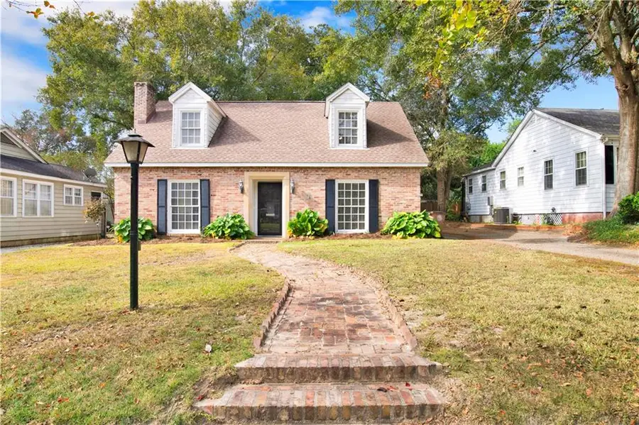 8 Elizabeth Place, Mobile, AL 36606 - Image #3
