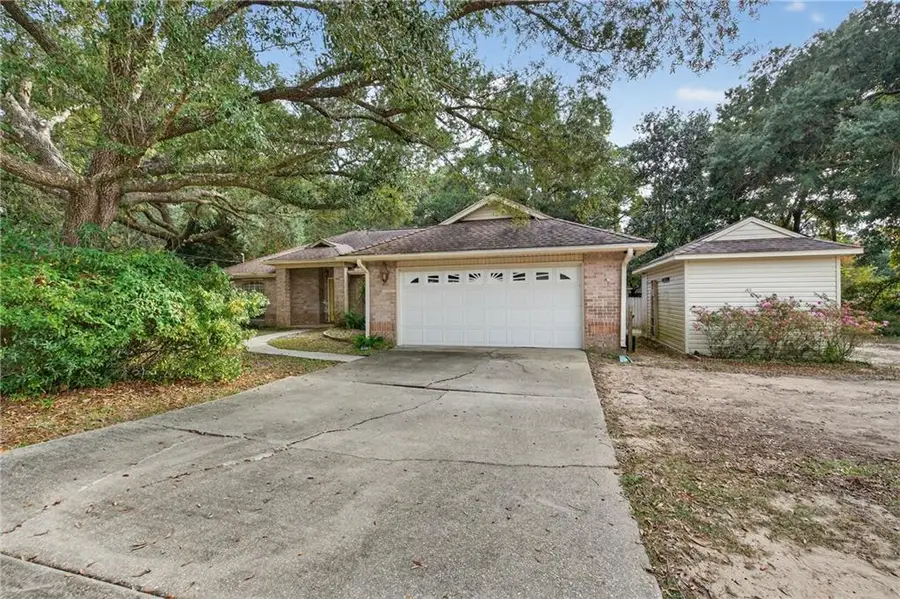 32884 Bay Drive W, Lillian, AL 36549 - Image #2