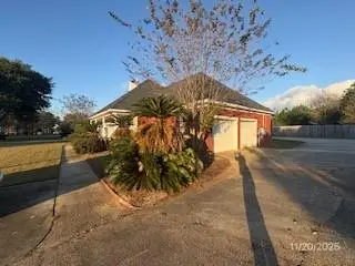 11645 Shannon Drive E, Irvington, AL 36544 - Image #2