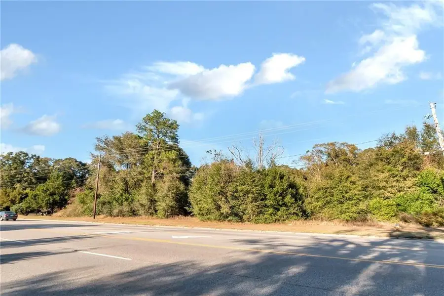 6450 Moffett Road, Mobile, AL 36618 - #2
