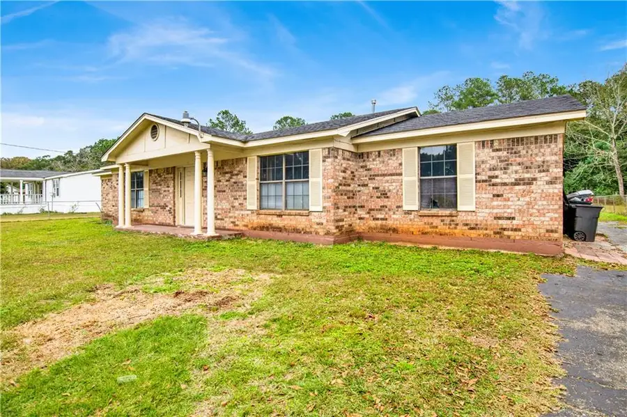 4770 Sharpless Drive E, Eight Mile, AL 36613 - Image #2