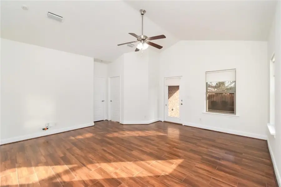 2438 Mckenzie Court W, Saraland, AL 36571 - Image #3