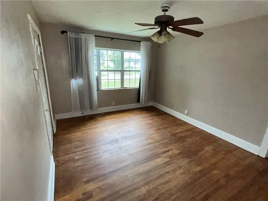 511 Avondale Court, Mobile, AL 36617 - Image #2