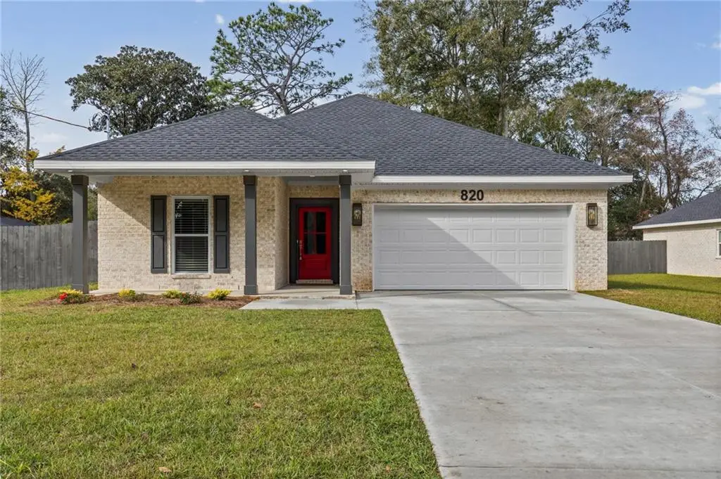 820 Wildwood Drive, Mobile, AL 36693 - Image #1