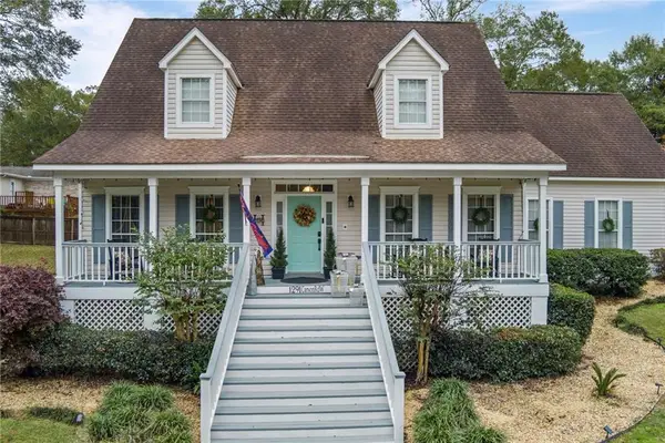 1291 Carson Road W, Mobile, AL 36695