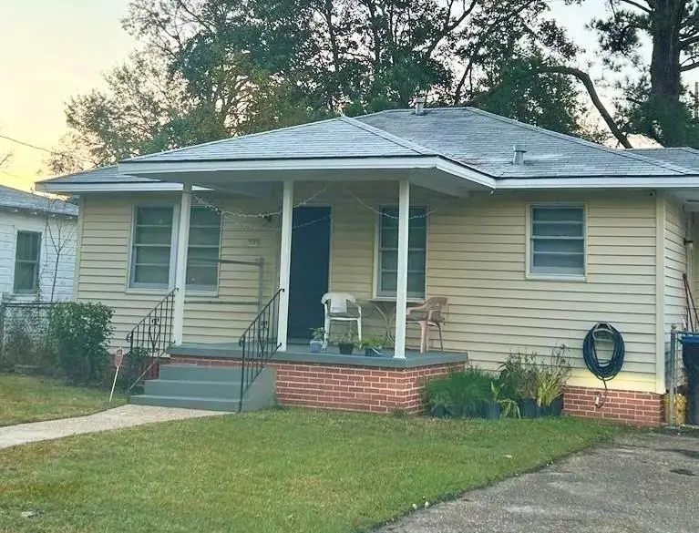 105 11th Avenue, Chickasaw, AL 36611 - Image #1