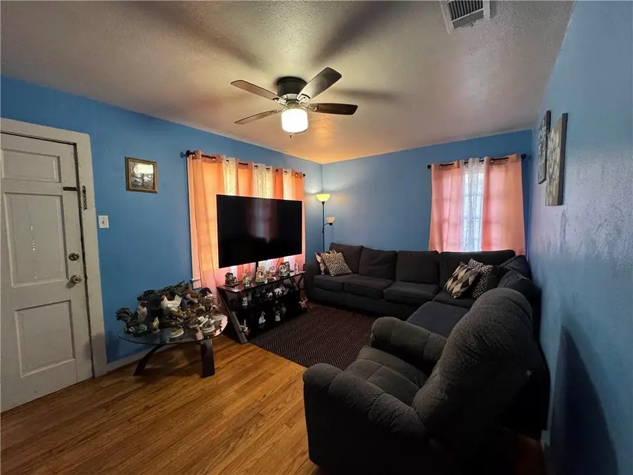 105 11th Avenue, Chickasaw, AL 36611 - Image #3