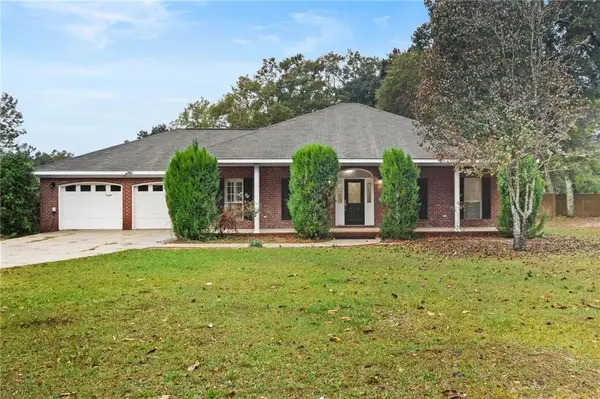 10060 Bellingrath Road, Theodore, AL 36582