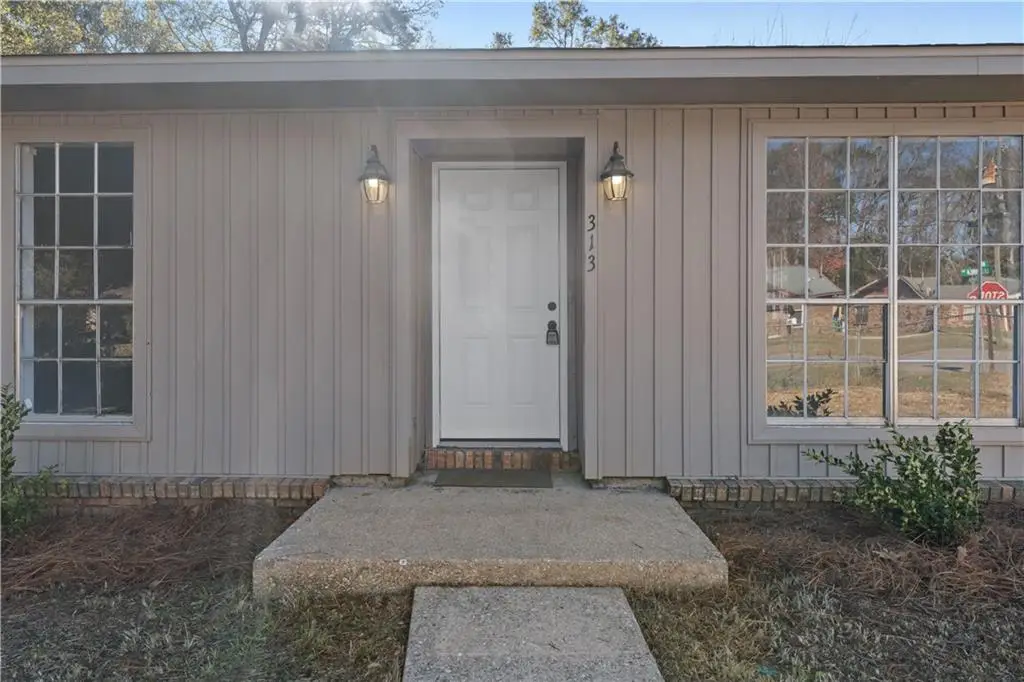 313 Viola Avenue, Saraland, AL 36571 - Image #1
