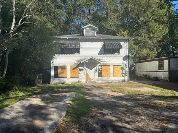 377 Tuttle Avenue, Mobile, AL 36604