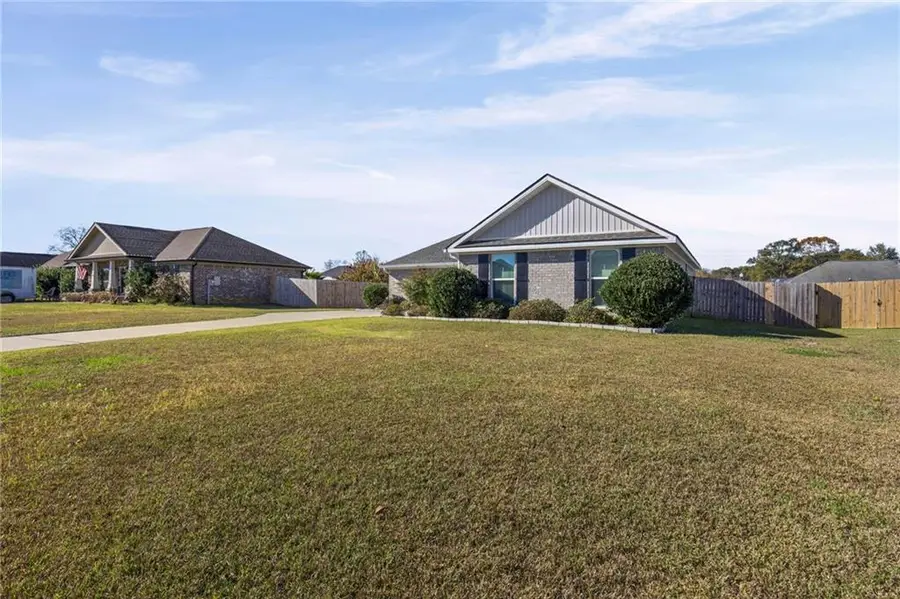 21687 Bartlett Lane, Robertsdale, AL 36567 - Image #3