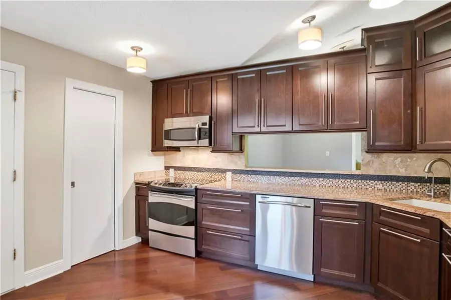 102 Lake Forest Boulevard, Daphne, AL 36526 - Image #2