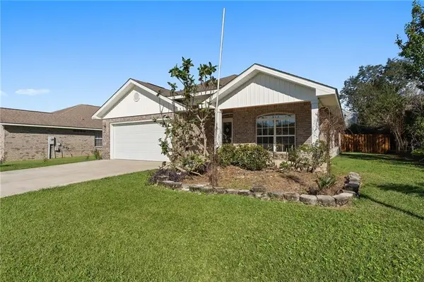 22620 Nana Loop E, Silverhill, AL 36576