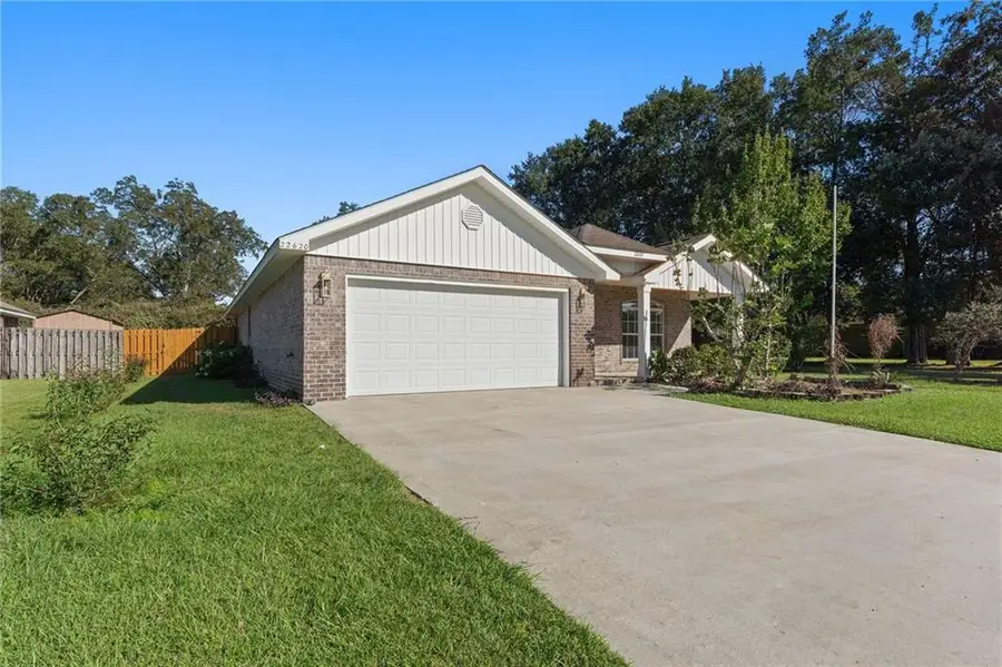 22620 Nana Loop E, Silverhill, AL 36576 - Image #2