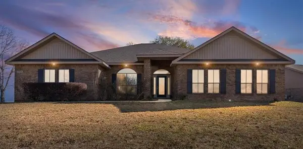 2258 Fernwood Loop E, Semmes, AL 36575