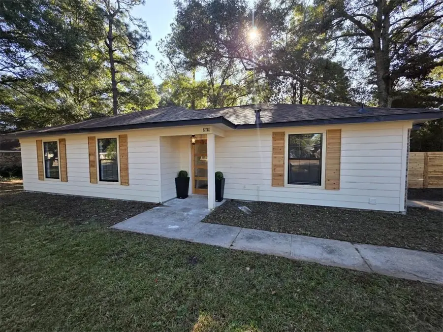 8781 Dutchman Woods Drive, Mobile, AL 36695 - Image #2