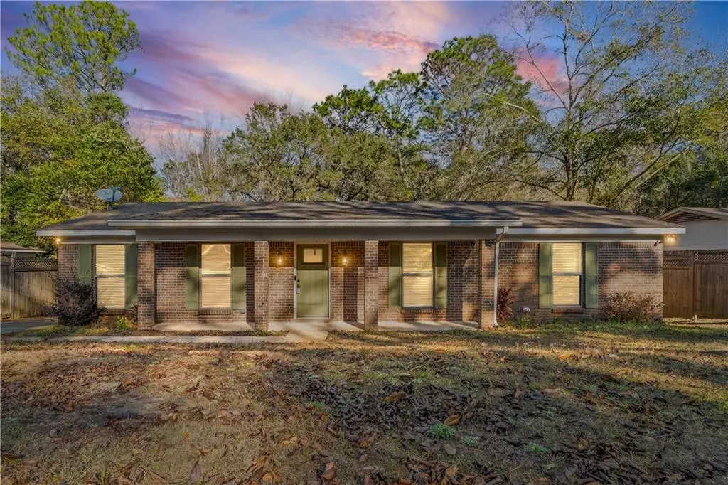 5404 Larchmont Drive, Mobile, AL 36693 - Image #1