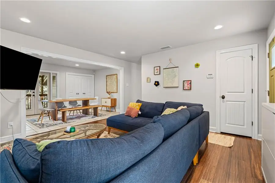 5404 Larchmont Drive, Mobile, AL 36693 - Image #3