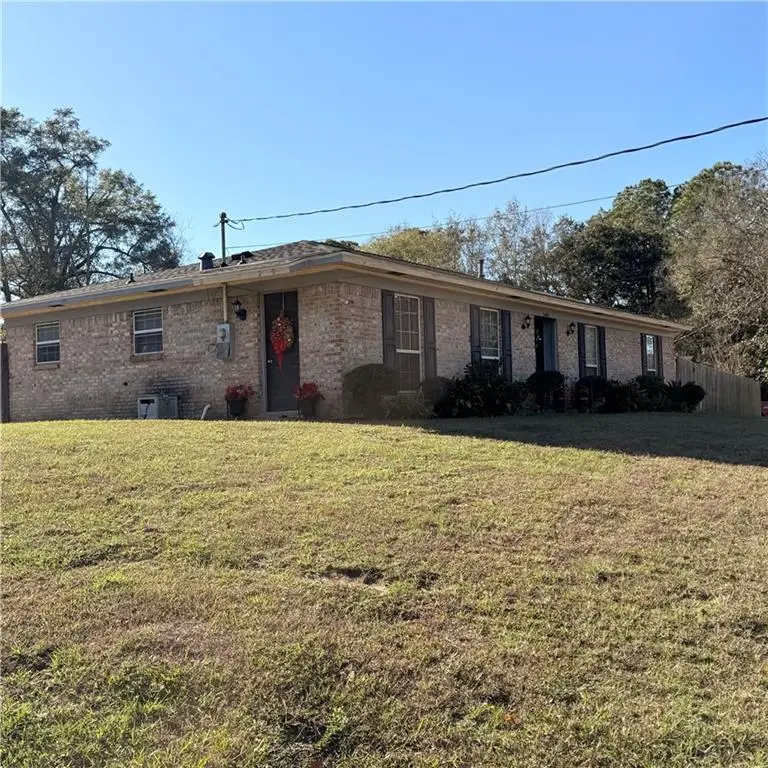 5401 Raines Drive, Mobile, AL 36609 - Image #2