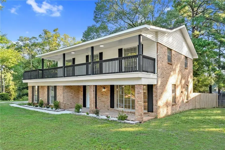 725 Brannan Drive W, Mobile, AL 36693 - Image #2