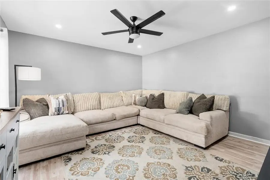 3805 Hilton Drive, Mobile, AL 36693 - Image #2