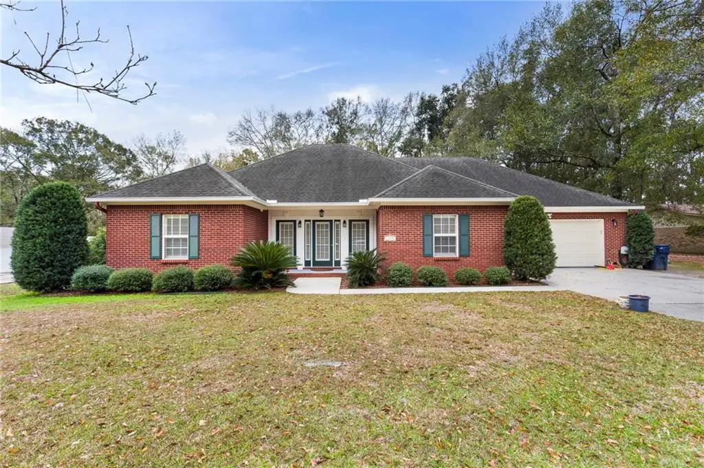 13091 Holly Court, Grand Bay, AL 36541 - Image #1