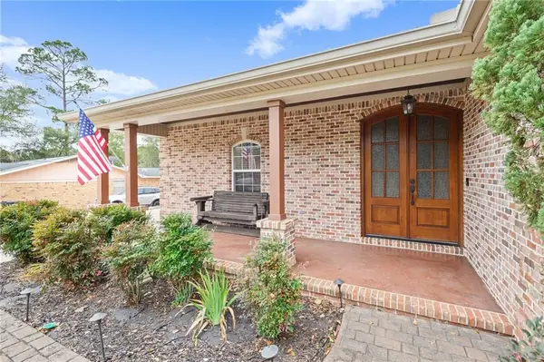 2437 Wedgewood Drive, Semmes, AL 36575