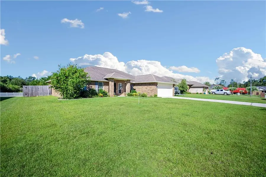 15405 Hearthstone Drive, Foley, AL 36535 - Image #2